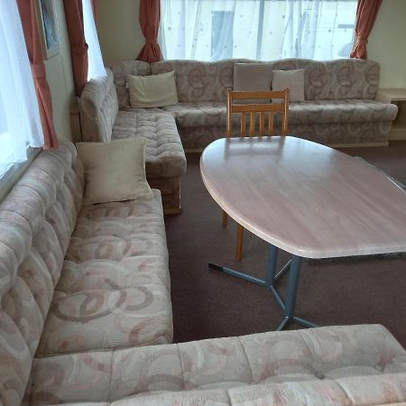 Holiday Home In Lyons Robin Hood Holiday Park Meliden المظهر الخارجي الصورة