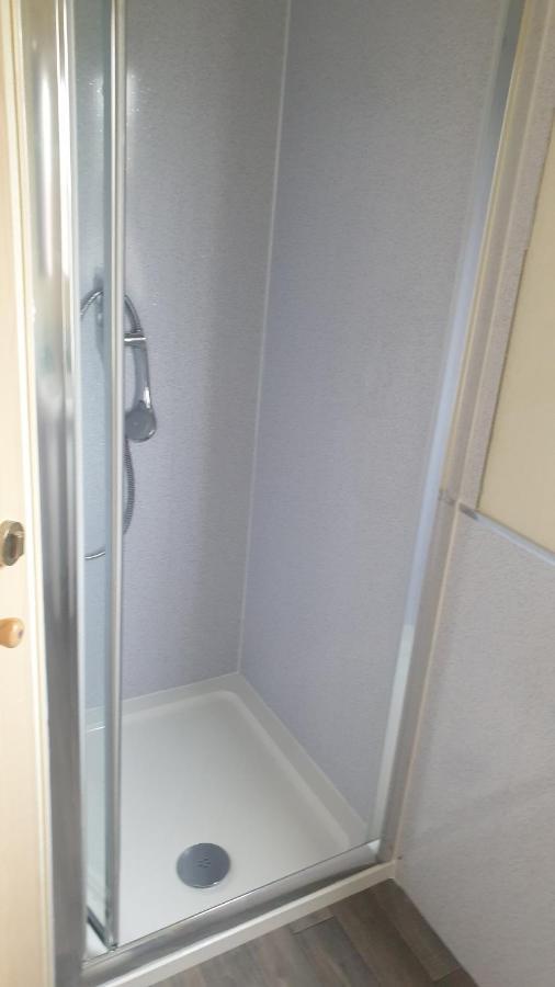 Holiday Home In Lyons Robin Hood Holiday Park Meliden المظهر الخارجي الصورة