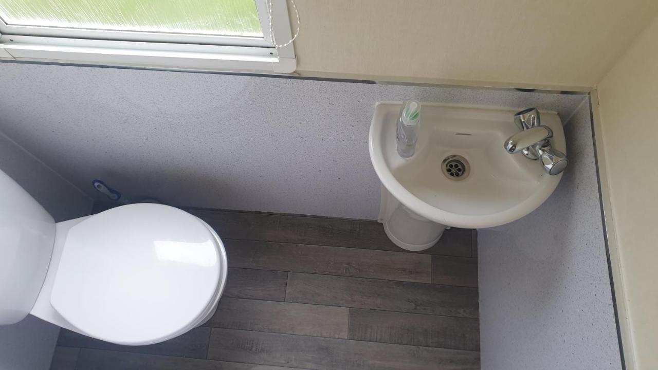 Holiday Home In Lyons Robin Hood Holiday Park Meliden المظهر الخارجي الصورة
