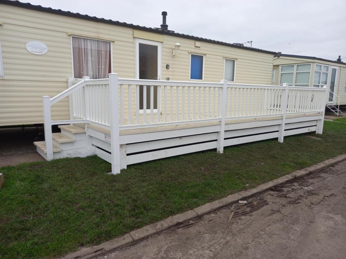Holiday Home In Lyons Robin Hood Holiday Park Meliden المظهر الخارجي الصورة
