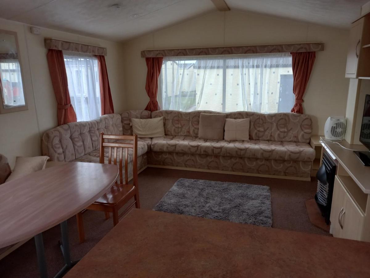 Holiday Home In Lyons Robin Hood Holiday Park Meliden المظهر الخارجي الصورة
