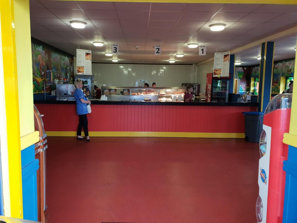 Holiday Home In Lyons Robin Hood Holiday Park Meliden المظهر الخارجي الصورة