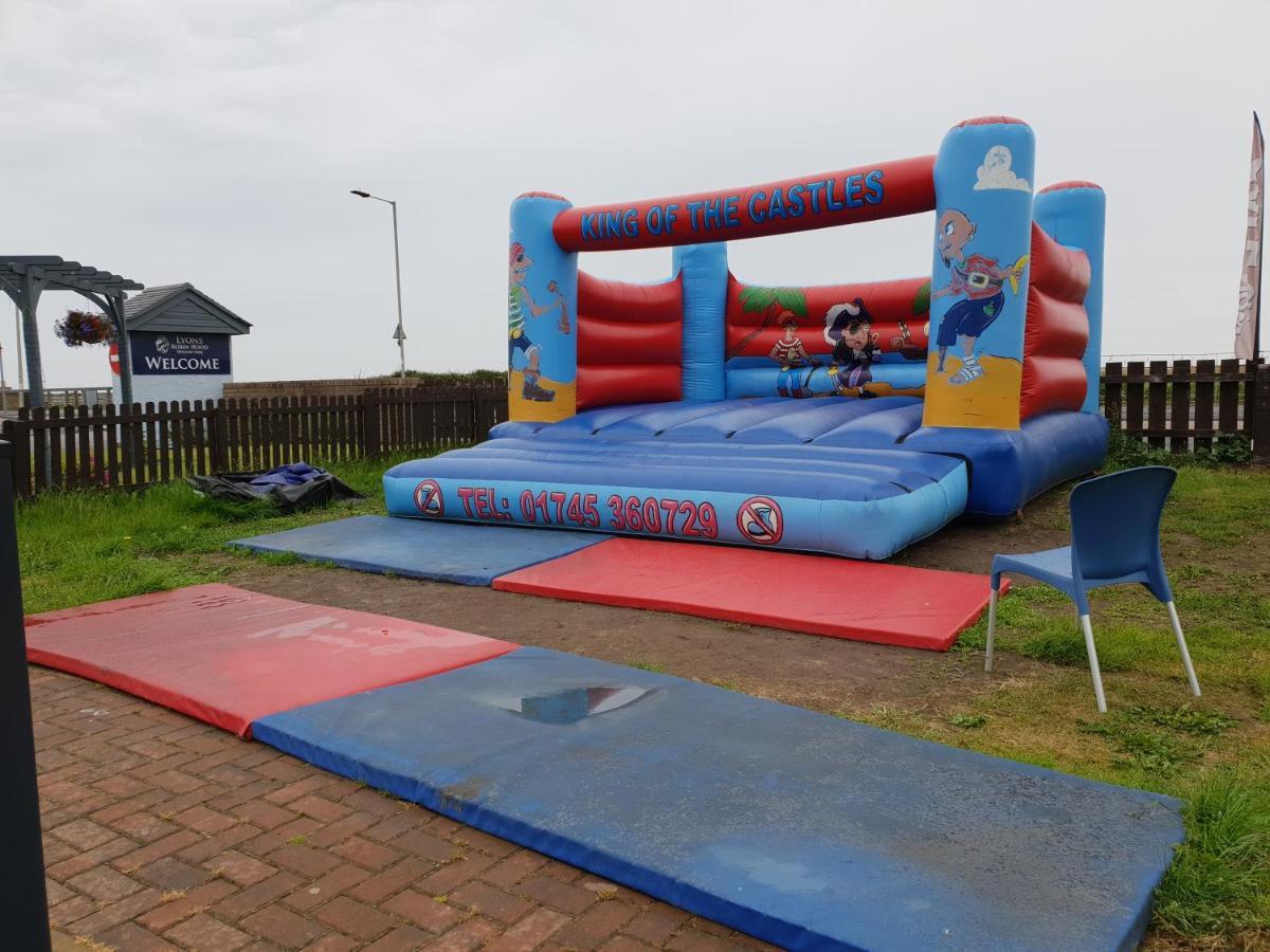 Holiday Home In Lyons Robin Hood Holiday Park Meliden المظهر الخارجي الصورة